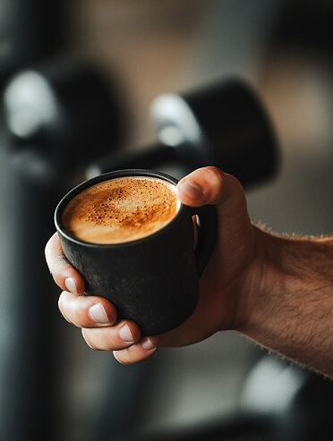 Muž, testosteron, espresso